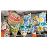 1 LOT OF 4- TROW PILLOW