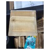 1 LOT ASSORTED AMOUNT 3.5 IN WOOD BLOCKS