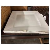 1 LOT (2) WHITE SQUARE PLATES