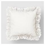 26"X26" EYELET RUFFLE OUTDOOR PATIO THROW PILLOW I
