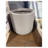 PLASTIC FLOWER POT, GREY
