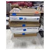 1 LOT (8) ASST TOILET SEATS