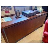 MCM desk unit