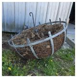 Vintage-Style Metal Garden Hanging Basket