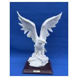 Belcari Bald Eagle Sculpture