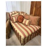 Striped Damask-Upholsterd Chaise Lounge
