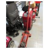 MVP PRO LIFT 2  1/2 TON FLOOR JACK