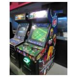 NFL Blitz 2000 Gold by Midway: Weak Monitor CRT