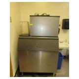 Koolaire Ice Machine