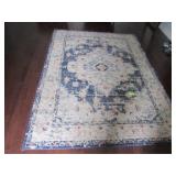 FLOOR RUG