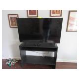 VIZIO FLAT SCREEN TV