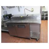 TRUE STAINLESS STEEL PIZZA MAKE TABLE