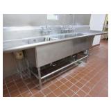 STAINLESS STEEL 3 COMPARTMENT SINK