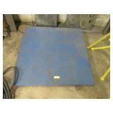 PLATFORM SCALES 40' X 40'