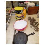 CAST IRON SKILLET, 2 GALLON COFFEE & LAUNDRY SOAP CAST IRON SKILLET, 2 GALLON COFFEE & LAUNDRY SOAP