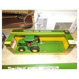 ERTL JOHN DEERE TRACTOR ERTL JOHN DEERE TRACTOR
