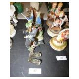 ASSORTED BIRD FIGURINES ASSORTED BIRD FIGURINES
