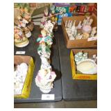 8 ASSORTED FIGURINES 8 ASSORTED FIGURINES
