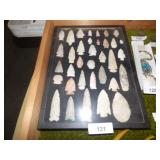 VERY NICE COLLECTION OF ARROWHEADS VERY NICE COLLECTION OF ARROWHEADS