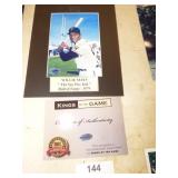 WILLIE MAYS SIGNED PICTURE W/COA WILLIE MAYS SIGNED PICTURE W/COA