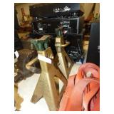4 TON JACK STANDS 4 TON JACK STANDS