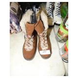 SIZE 10 LADY BOOTS SIZE 10 LADY BOOTS