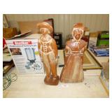 2 WOOD FIGURINES 2 WOOD FIGURINES