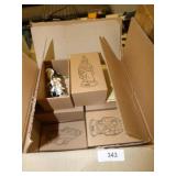 NEW THOMAS PACCON CHRISTMAS ORNIMANTS