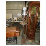 FLOOR MODEL DRILL PRESS