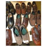 MENS SHOES SIZE 8-8.5