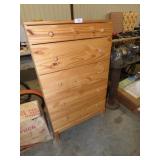 WOOD CHEST OF DRAWERS