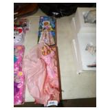 2 BARBIE DOLLS