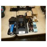6 DIE CAST CARS