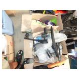 BOX OF ANTENNAS, LIGHTS, BOX OF BATH ITEMS