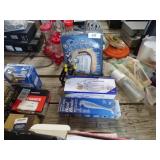 PATATO CUTTER, HAND BLENDER, LOB LIGHT, BRACKETS