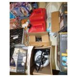 2 NEW PLASTIC GAS CANS & SPRAYER THE GAS CANS ARE