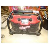 MILWAUKEE RADIO & BATTERY CHARGER