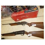 CROSMAN PUMP PELLET RIFLE WORKS GOOD