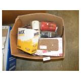 BOX OF OIL FILTERS & OTHER FILTERS