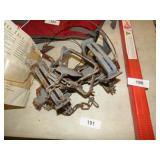 3 STEEL TRAPS
