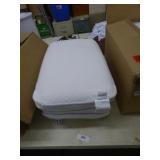 2 SEALY PILLOWS
