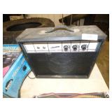 VINTAGE HARMONY ELECTRIC GUITAR AMPLIFIER WORKS