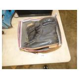 SIZE 9 THERMOLITE WINTER BOOTS LIKE NEW
