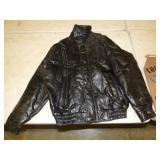 NICE MEDIUM LEATHER COAT