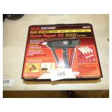 NEW CRAFTSMAN GLUE GUN KIT