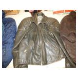 NICE MEDIUM LEATHER BOMBERS COAT