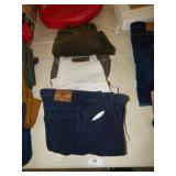 5 LIKE NEW PAIRS OF MENS PANTS SIZE 32 WAIST