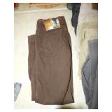 NEW LEE 33/32 JEANS