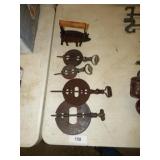 VINTAGE STOVE DAMPERS AND BACON PRESS