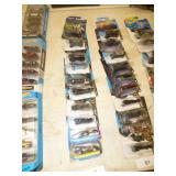 10 BATMAN HOT WHEELS